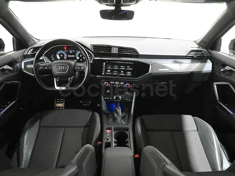 Usado Audi Q3 Sportback Sport 150 CV (110 kW) 2022 Gris / plata SUV