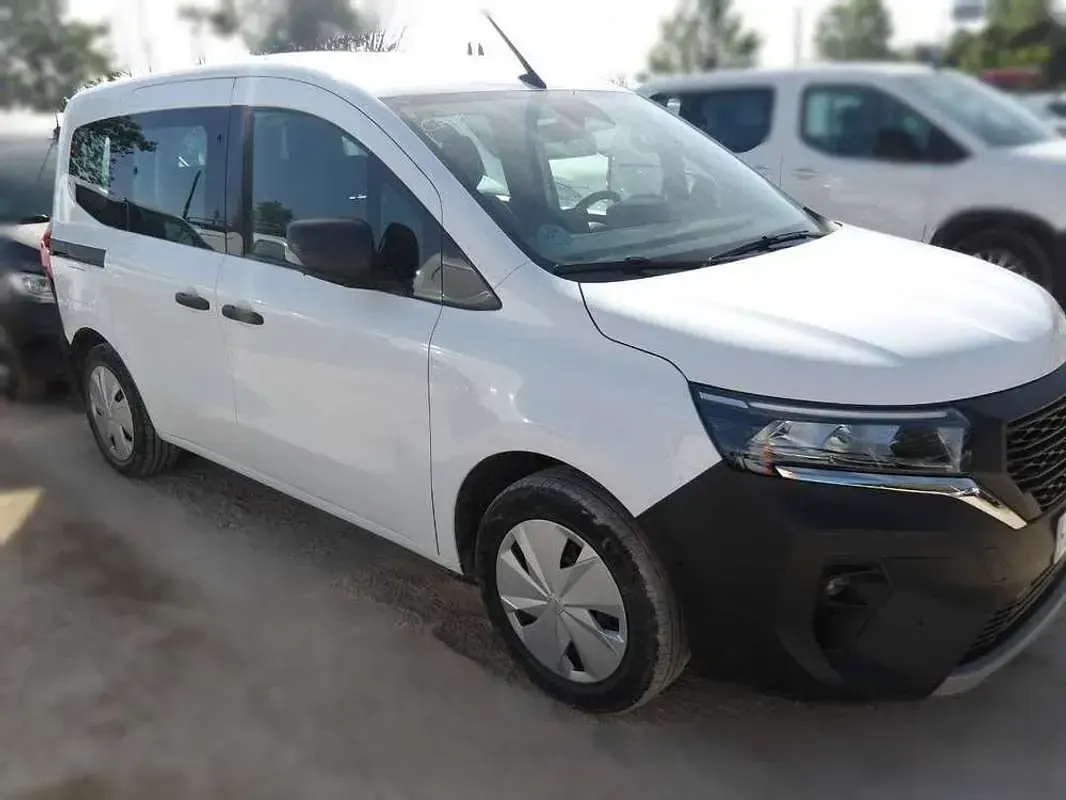 Usado Nissan Townstar Acenta+ 131 CV (96 kW) 2023 Blanco Van