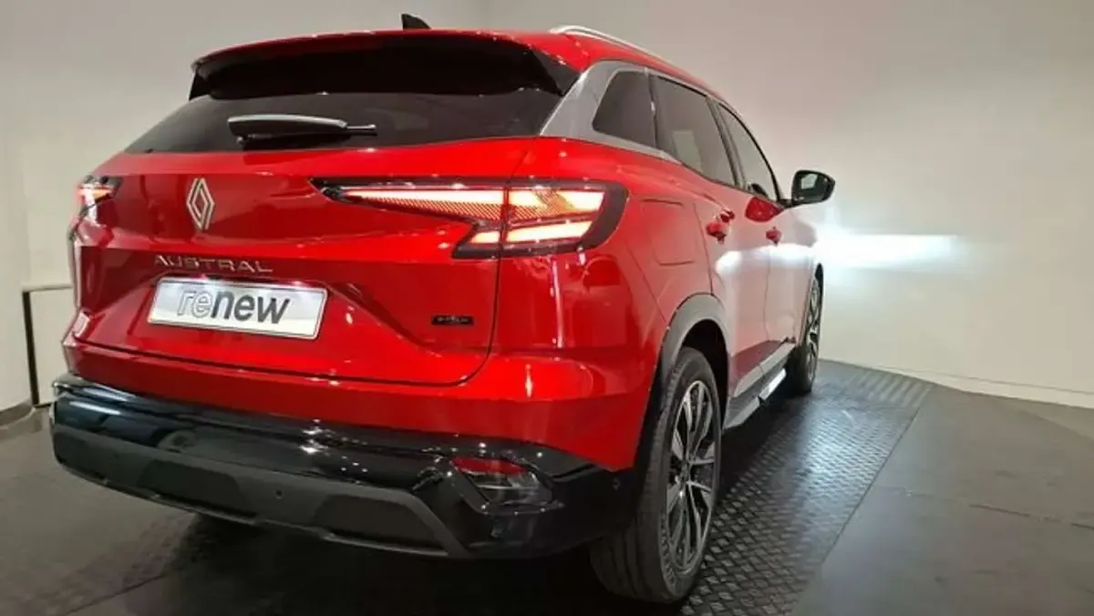 Usado Renault Austral Techno 131 CV (96 kW) 2026 Rojo SUV