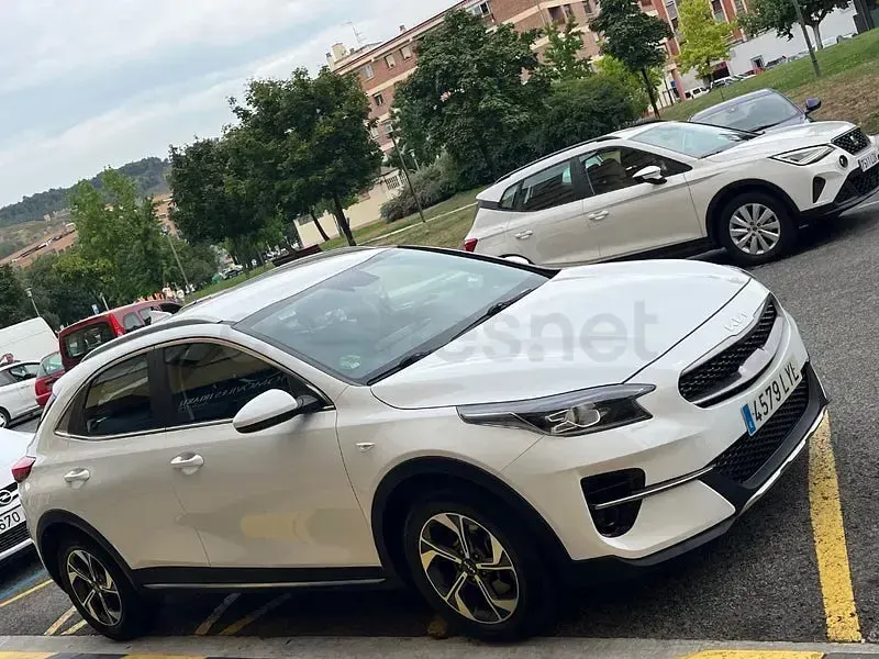 Usado Kia XCeed 120 CV (88 kW) 2022 Blanco SUV