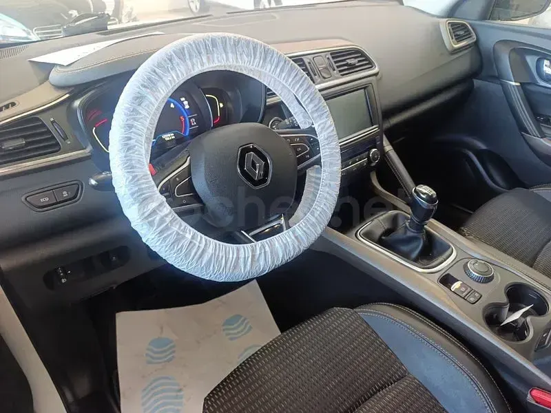 Usado Renault Kadjar XMOD 130 CV (95 kW) 2017 Blanco SUV