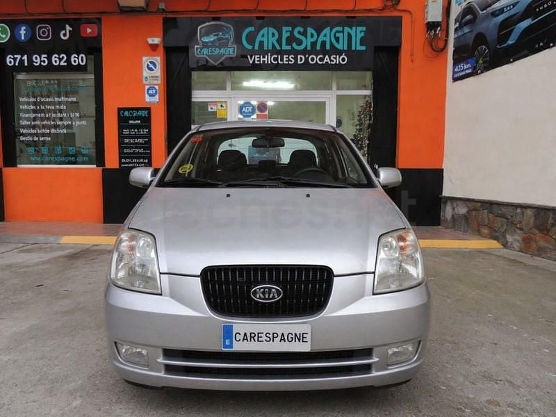 Usado Kia Picanto EX 65 CV (47 kW) 2005 Gris / plata Utilitario