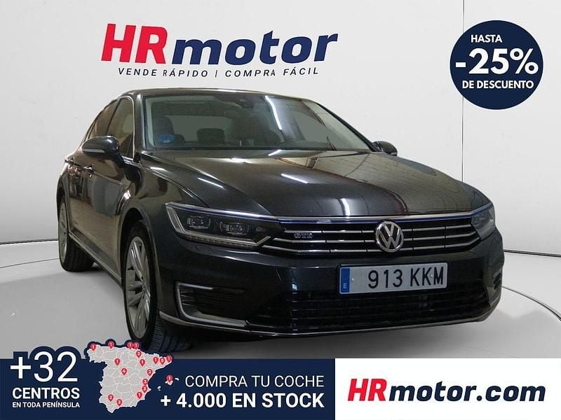 Usado VW Passat GTE 218 CV (160 kW) 2018 Negro Berlina