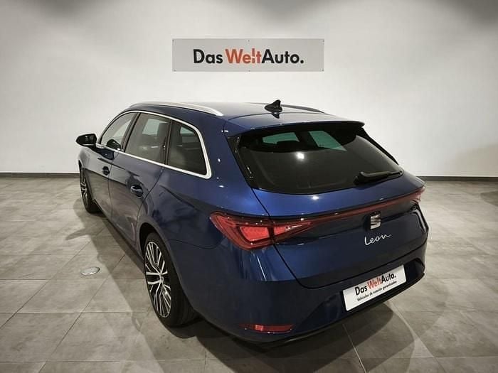 Usado Seat Leon XCELLENCE 150 CV (110 kW) 2021 Azul