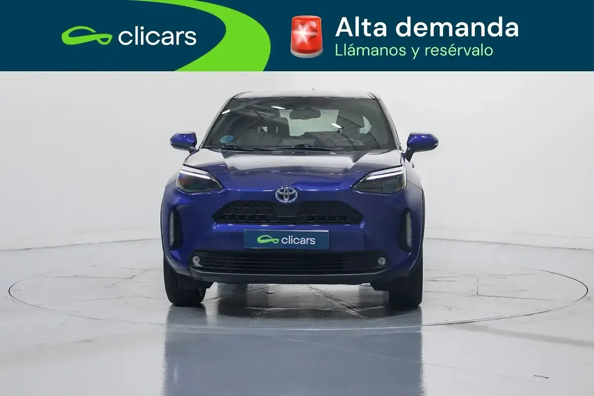 Usado Toyota Yaris Cross Active 91 CV (66 kW) 2023 Azul SUV