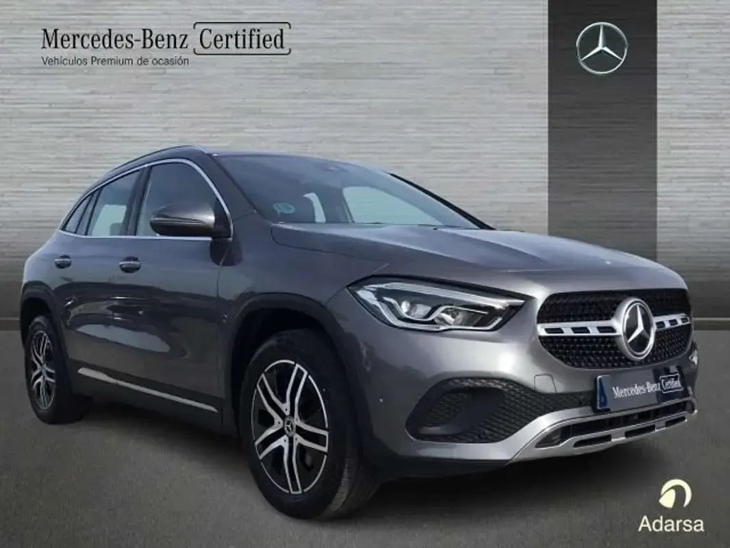 Usado Mercedes GLA200 Progressive 150 CV (110 kW) 2022 SUV