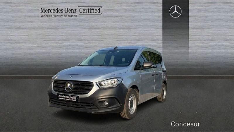 Gris Usado 2023 Mercedes Citan 110 Familiar | 24.500 € (Precio justo) - Imagen 1/4