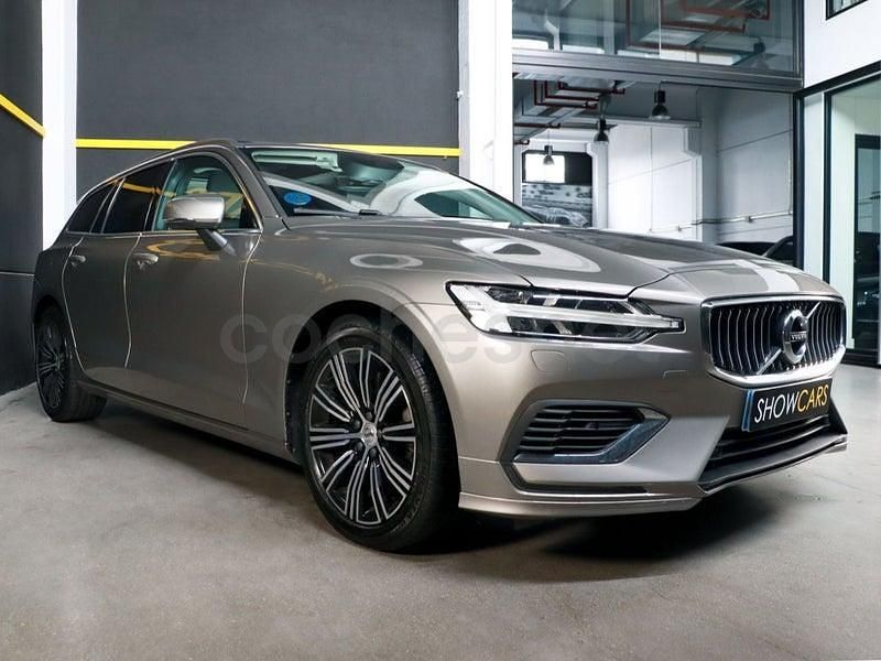 Usado Volvo V60 Inscription 340 CV (250 kW) 2022 Beige Familiar