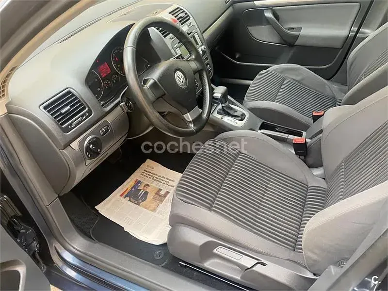 Usado VW Golf V Sportline 105 CV (77 kW) 2007 Azul Berlina
