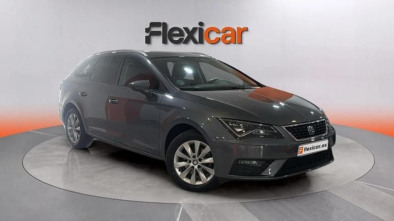 Używany Seat Leon Reference 90 KM (66 kW) 2017 Sedan/Limuzyna