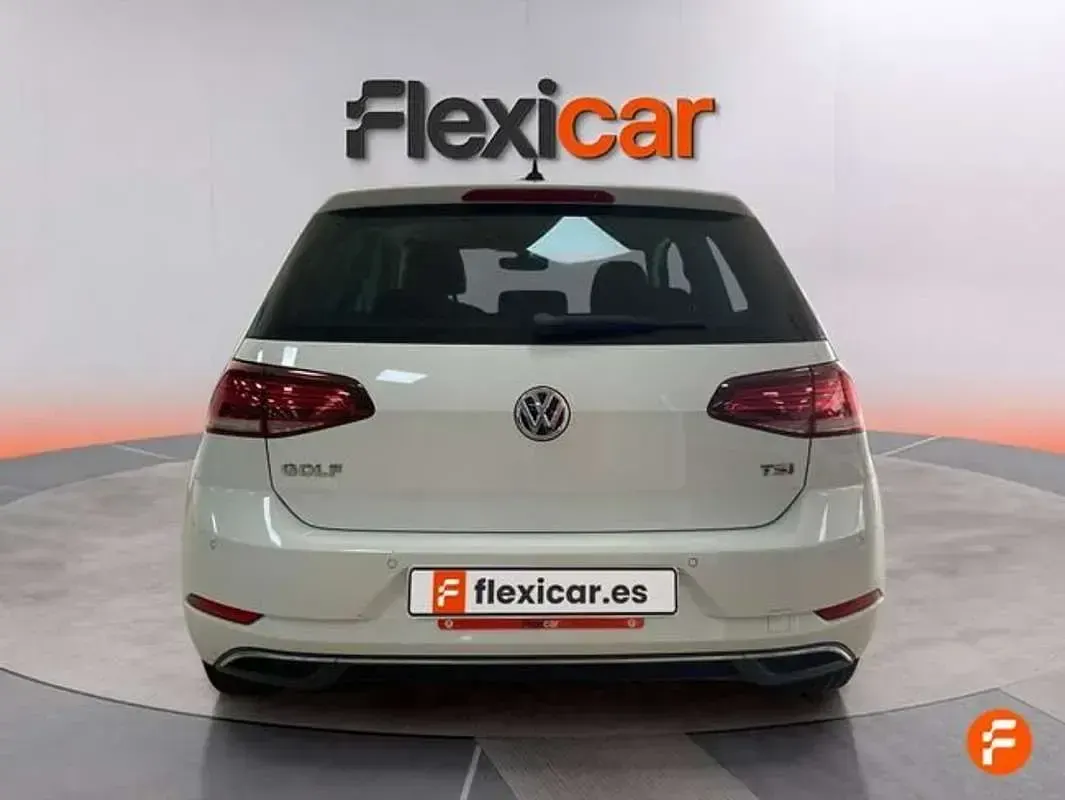 Usado VW Golf VII Advance 125 CV (91 kW) 2017 Blanco Utilitario