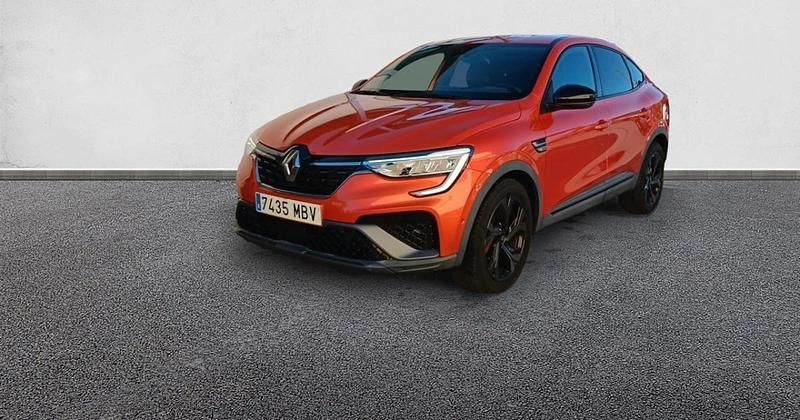 Usado Renault Arkana RS Line 140 CV (102 kW) 2022 SUV