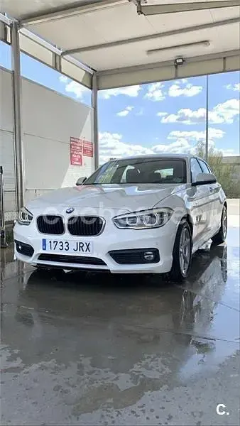 Usado BMW 116 116 CV (85 kW) 2016 Blanco Utilitario