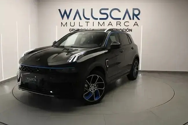 Usado Lynk & Co 01 261 CV (191 kW) 2024 Negro SUV