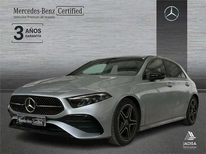 Usado 2025 Mercedes A200 Berlina | 33.009 € (Buen precio) - Imagen 1/4