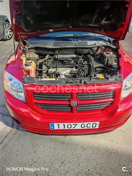 Usado Dodge Caliber SE 140 CV (102 kW) 2008 Rojo Utilitario