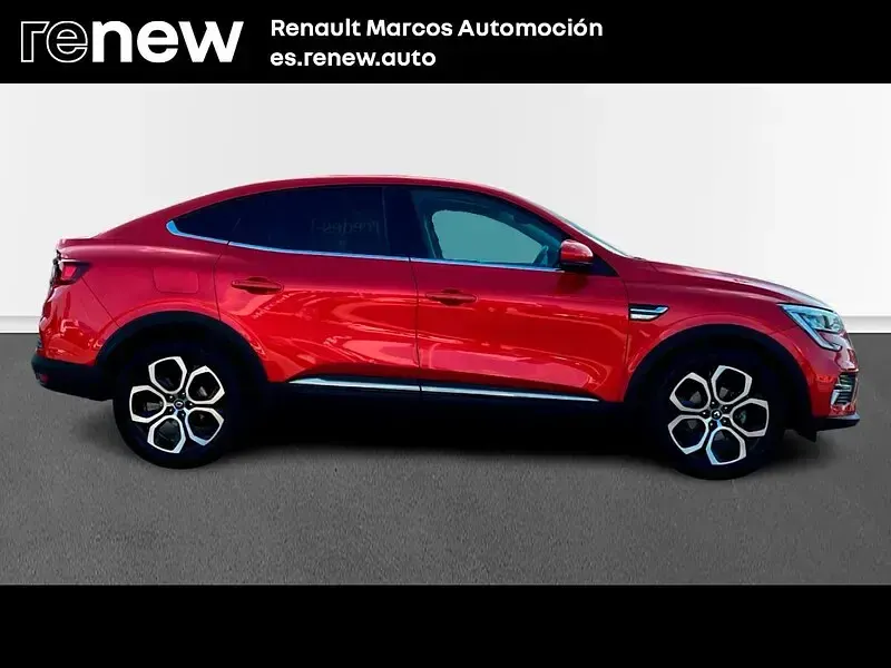 Usado Renault Arkana Techno 140 CV (102 kW) 2023 Rojo SUV