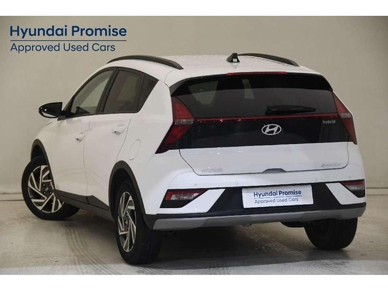 Usado Hyundai Bayon 102 CV (75 kW) 2025 Blanco SUV