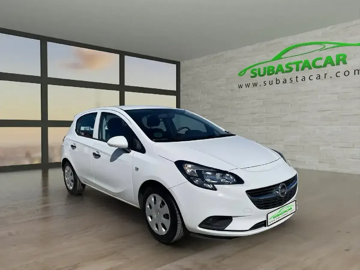 Usado Opel Corsa Business 75 CV (55 kW) 2018 Blanco Utilitario