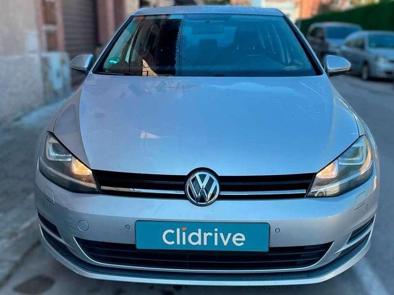 Usado VW Golf VII Edition 116 CV (85 kW) 2017 Gris Utilitario