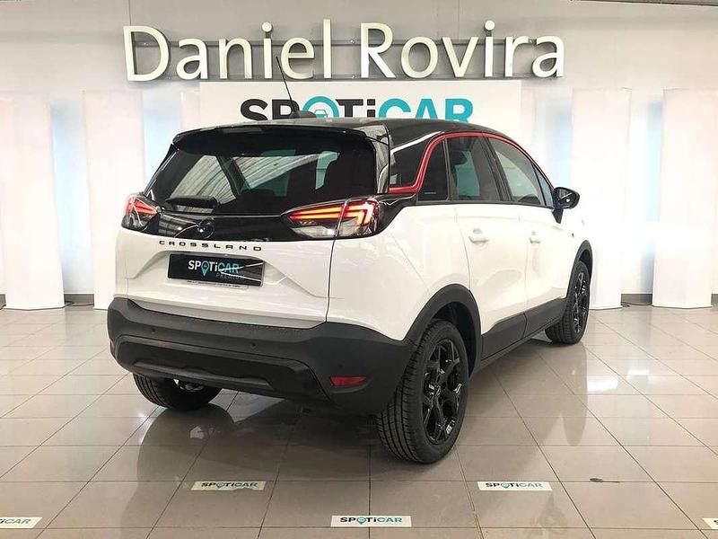 Usado Opel Crossland X S 110 CV (80 kW) 2022 Blanco SUV