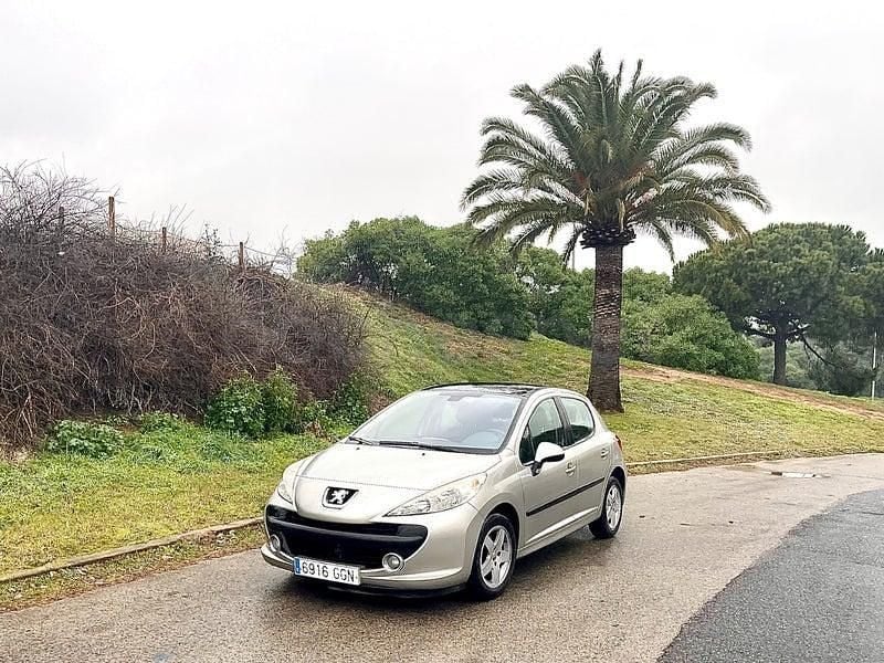 Usado Peugeot 207 Sport 120 CV (88 kW) 2010 Beige Berlina