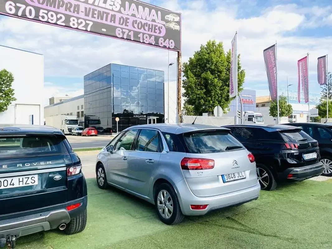 Używany Citroën C4 Feel 131 KM (96 kW) 2016 Niebieski Hatchback