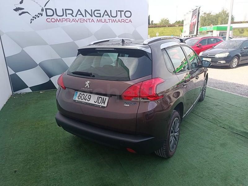 Usado Peugeot 2008 Active 92 CV (67 kW) 2015 Marrón SUV