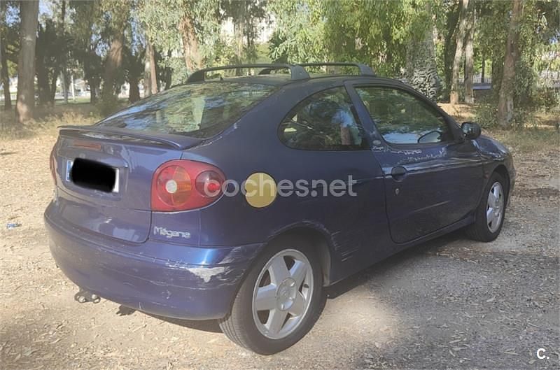 Azul Usado 2001 Renault Mégane Coupé Sportway Coupe | 1200 € - Imagen 1/4
