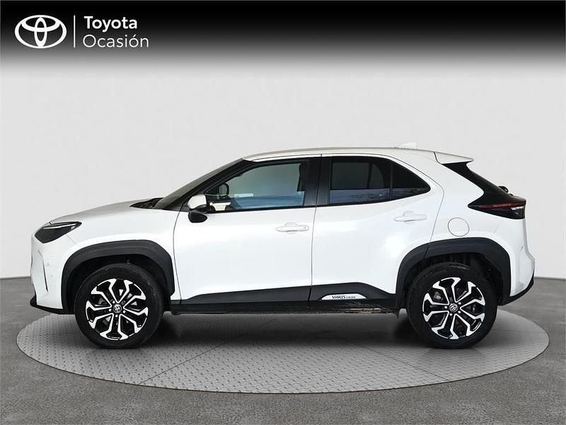 Usado Toyota Yaris Cross Active 116 CV (85 kW) 2021 Blanco SUV