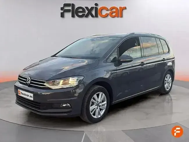 Usado VW Touran Advance 122 CV (89 kW) 2023 Azul Monovolumen