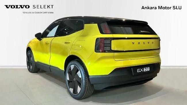 Usado Volvo EX30 Plus 200 kW (272 HP) 2024 Amarelo SUV