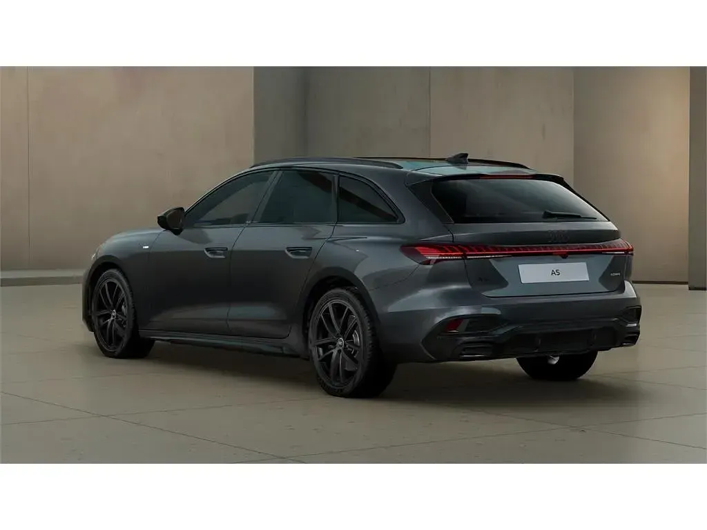 Nuevo Audi A5 S-Line 272 CV (200 kW) 2025 Gris daytona Familiar