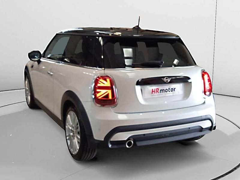 Usado Mini Cooper 137 CV (100 kW) 2023 Blanco Utilitario