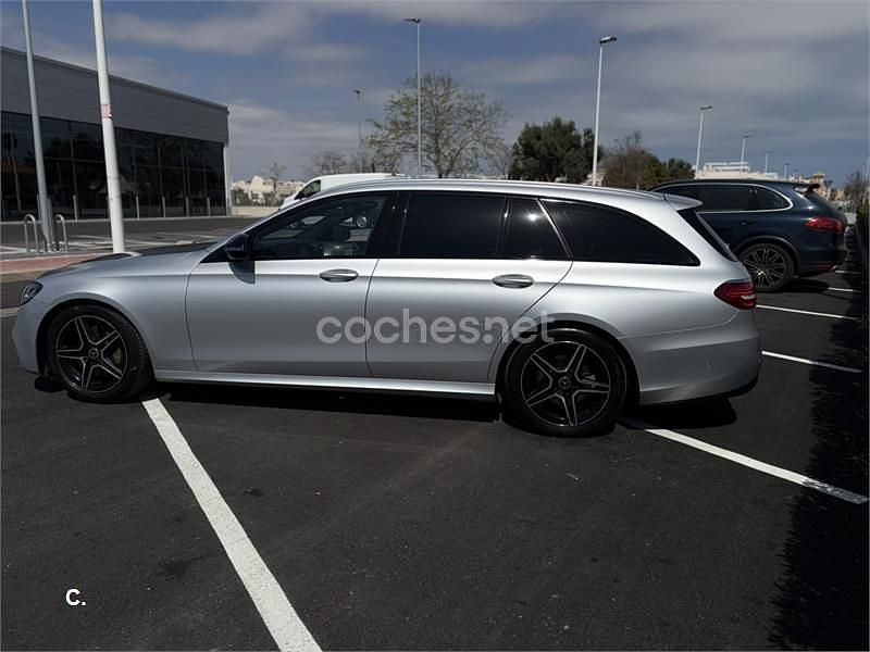 Usado Mercedes E200 150 CV (110 kW) 2016 Gris / plata Familiar