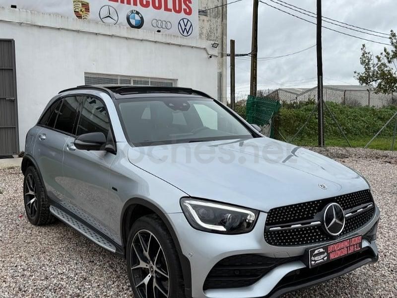Usado Mercedes GLC300e 306 CV (225 kW) 2021 Gris / plata SUV