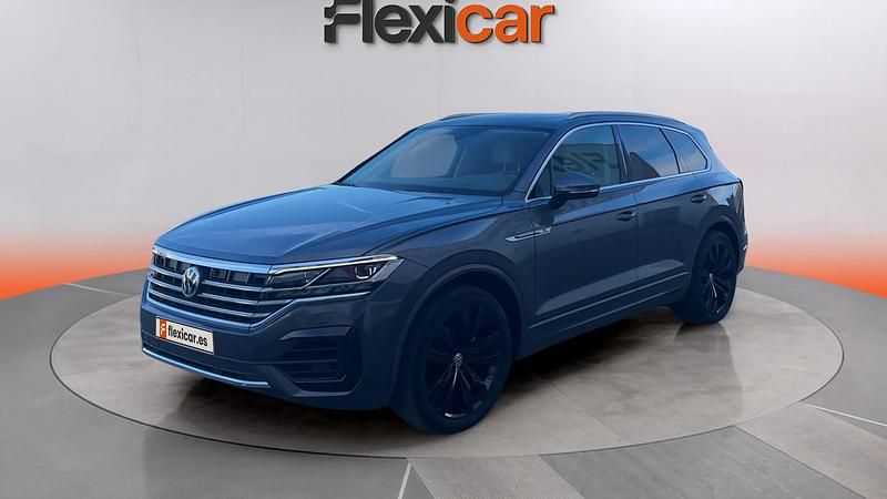 Usado VW Touareg R-line 286 CV (210 kW) 2020 Gris SUV
