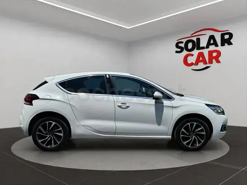 Usado DS Automobiles DS4 99 CV (72 kW) 2016 Blanco Berlina
