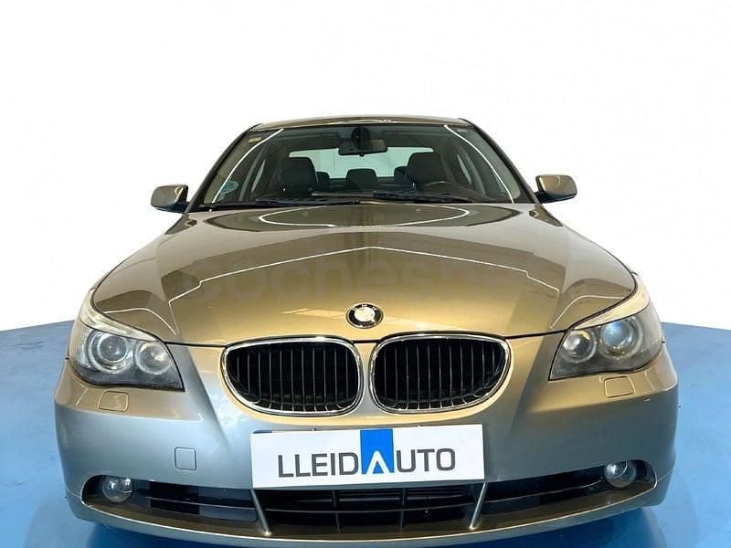 Usado BMW 525 218 CV (160 kW) 2006 Beige Berlina