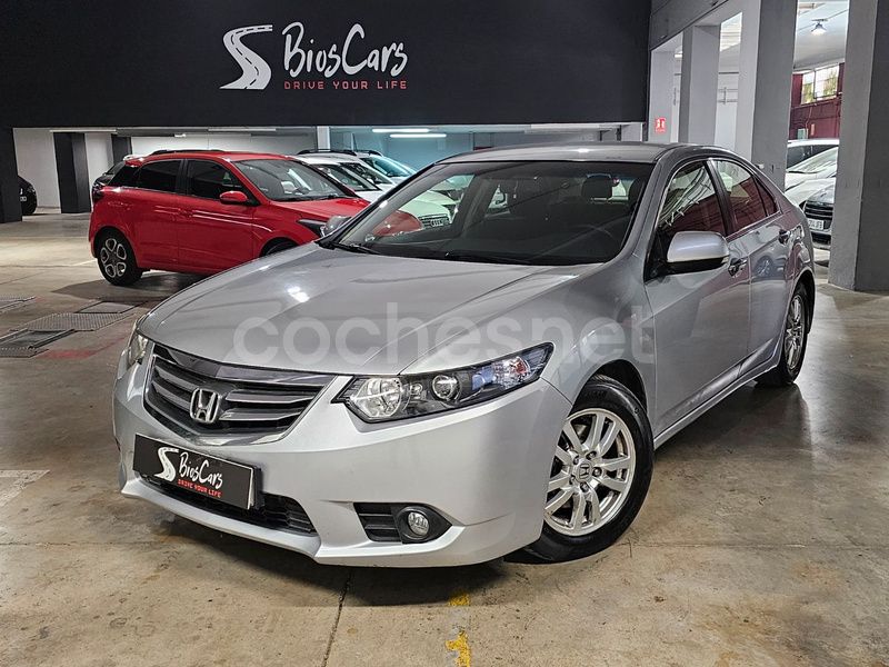 Gris Usado 2013 Honda Accord Lifestyle Berlina | 12.699 € - Imagen 1/4
