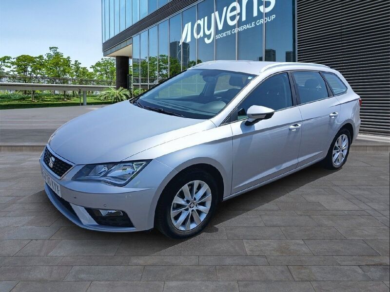 Gris / plata Usado 2019 Seat Leon Style Familiar | 13.900 € (Precio justo) - Imagen 1/4