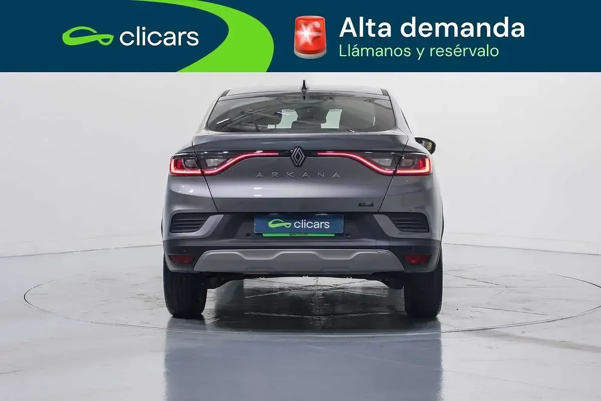Usado Renault Arkana Evolution 140 CV (102 kW) 2025 Gris SUV