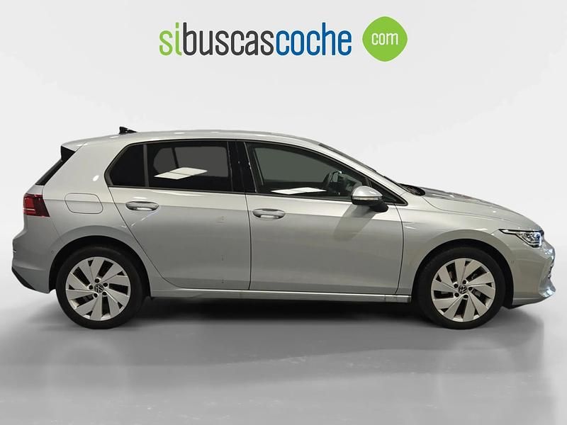 Usado VW Golf VIII 115 CV (84 kW) 2025 Gris/plata