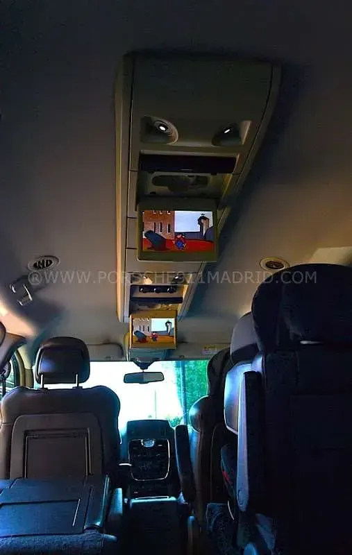 Usado Lancia Voyager S 178 CV (130 kW) 2014 Negro Monovolumen