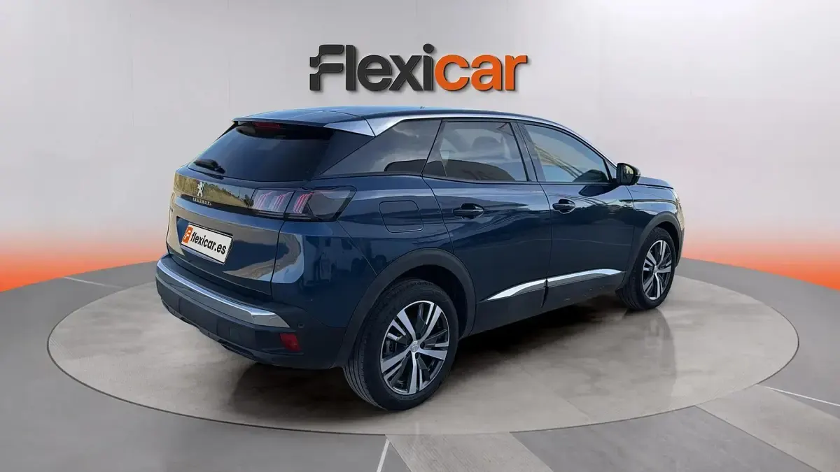Usado Peugeot 3008 Active 131 CV (96 kW) 2021 Azul SUV