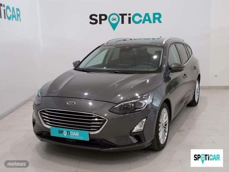 Gris Usado 2019 Ford Focus Titanium Utilitario | 18.900 € (Caro) - Imagen 1/4
