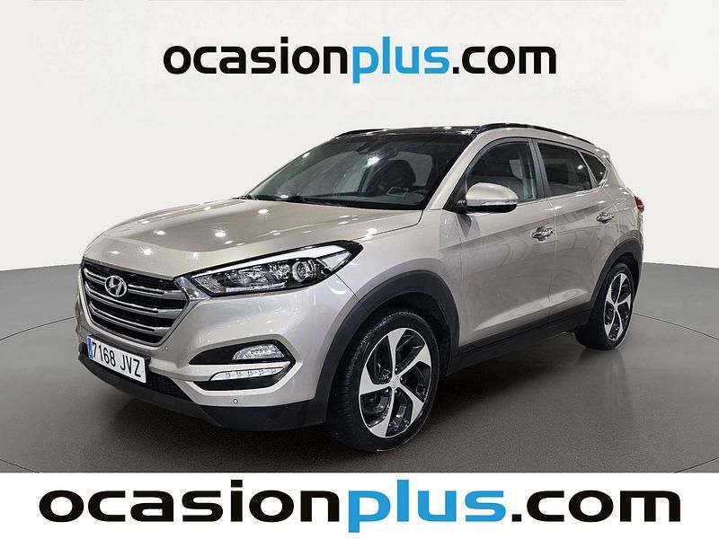 Usado Hyundai Tucson 136 HP (100 kW) 2017 Cinzento SUV