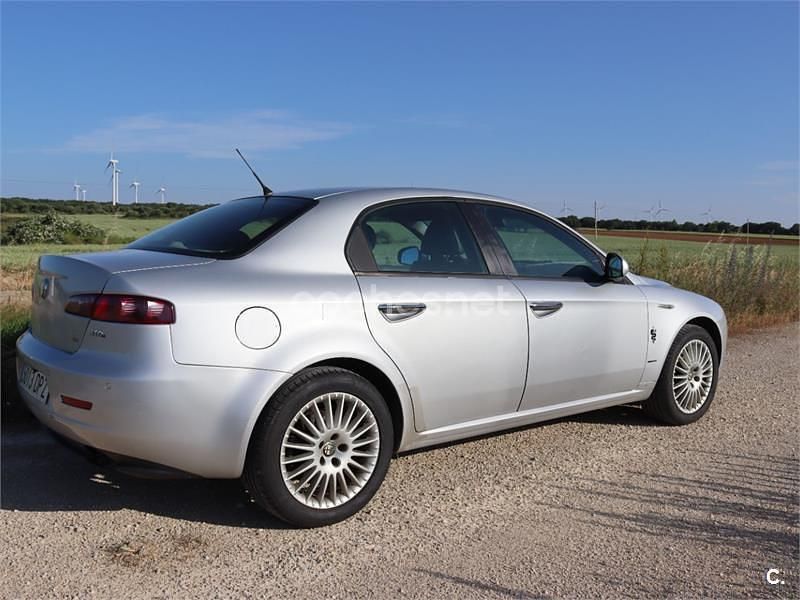 Usado Alfa Romeo 159 150 CV (110 kW) 2005 Gris / plata Berlina