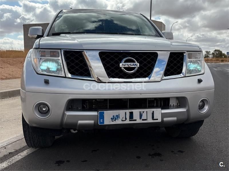 Gris / plata Usado 2010 Nissan Pathfinder SUV | 18.000 € (Precio justo) - Imagen 1/4