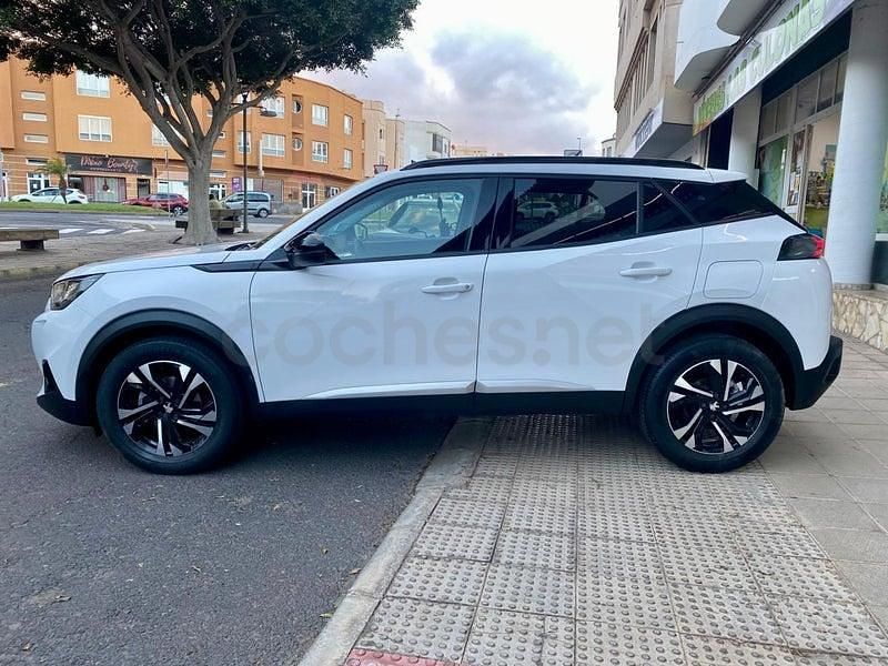Usado Peugeot 2008 Allure 130 CV (95 kW) 2023 Blanco SUV